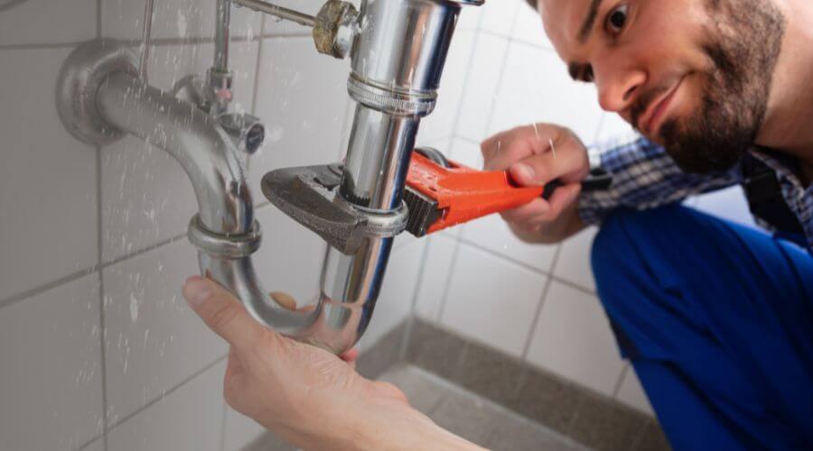 Professional same day plumber services in West Terre Haute, IN